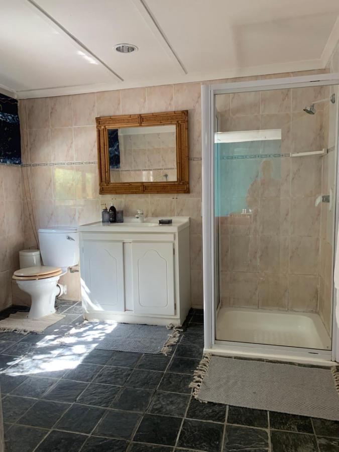 The Little Hideaway Guesthouse Stellenbosch Bagian luar foto
