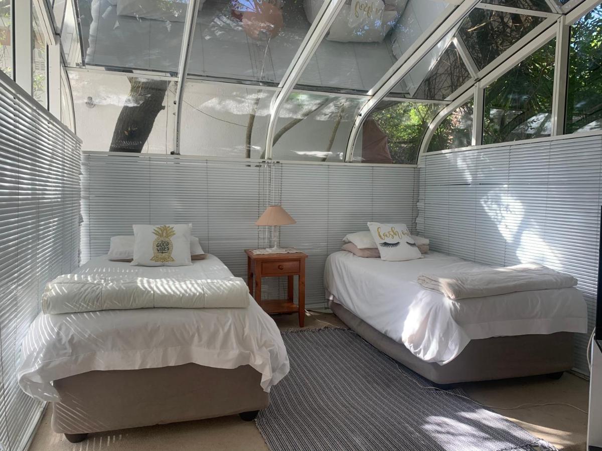 The Little Hideaway Guesthouse Stellenbosch Bagian luar foto