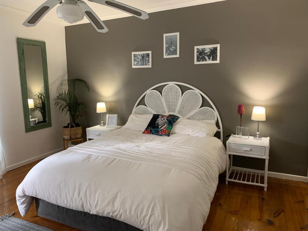 The Little Hideaway Guesthouse Stellenbosch Bagian luar foto