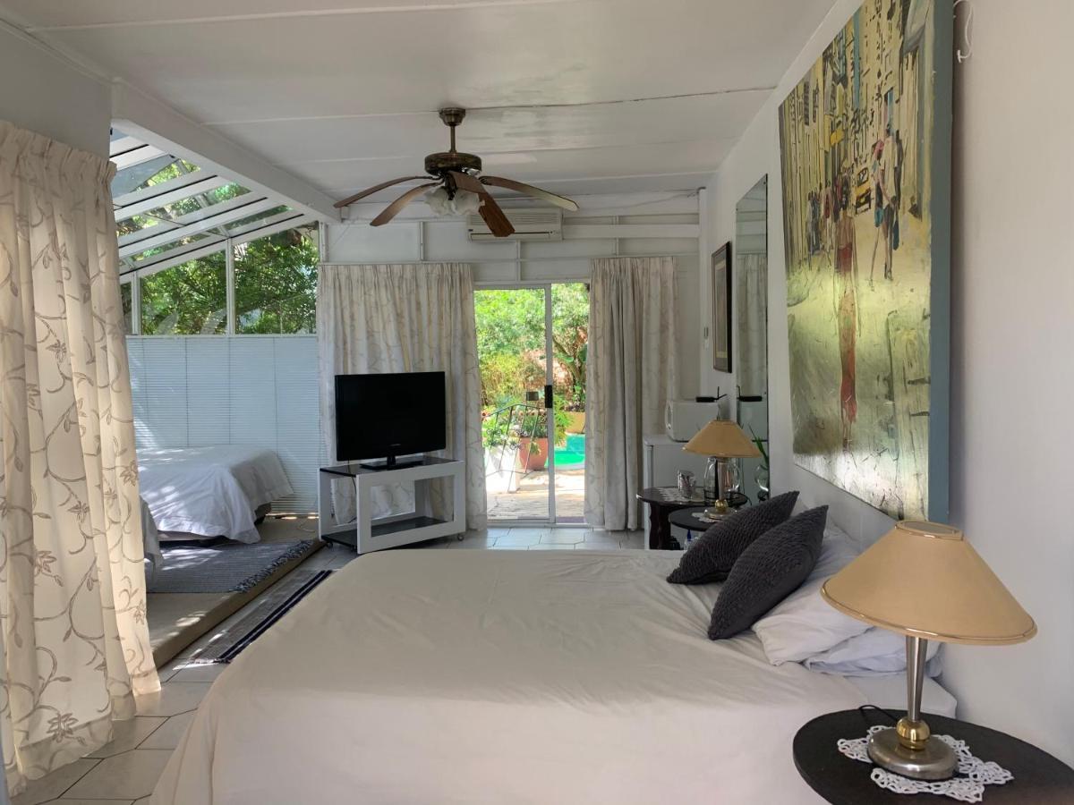The Little Hideaway Guesthouse Stellenbosch Bagian luar foto